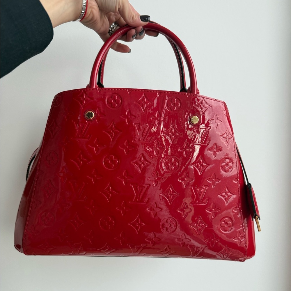 Louis Vuitton Red Patent Vernis Alma Satchel with Shoulder Strap - Picture 2 of 7